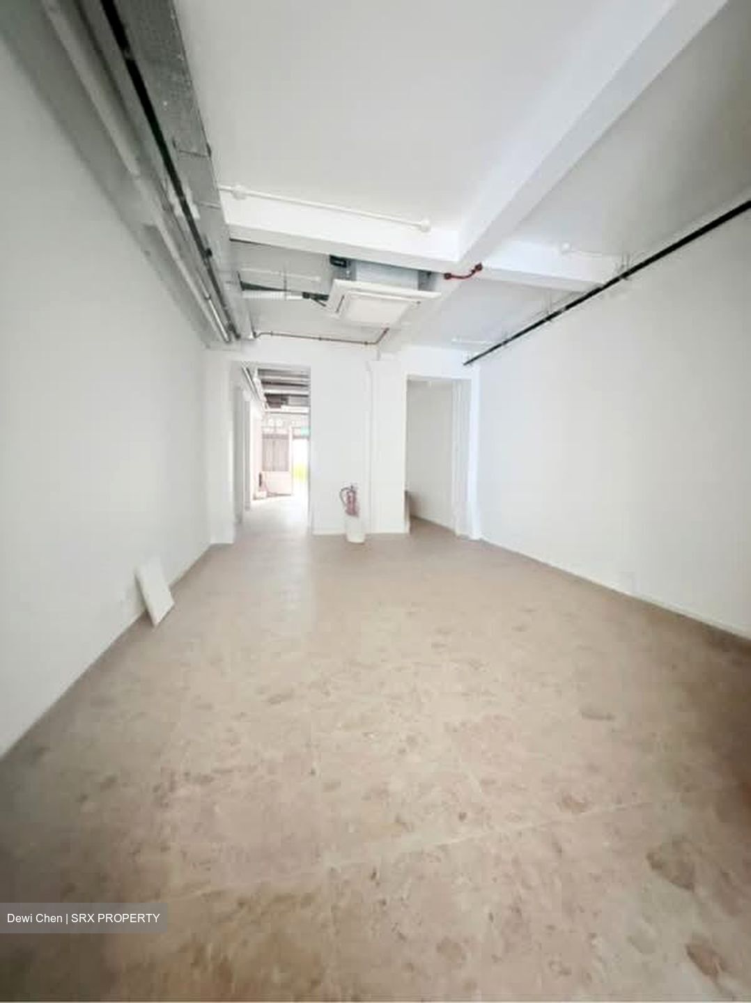 Rowell Road (D8), Shop House #615092571
